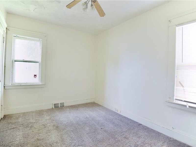 11825 Lenacrave Avenue, Cleveland, OH 44105 Photo 15