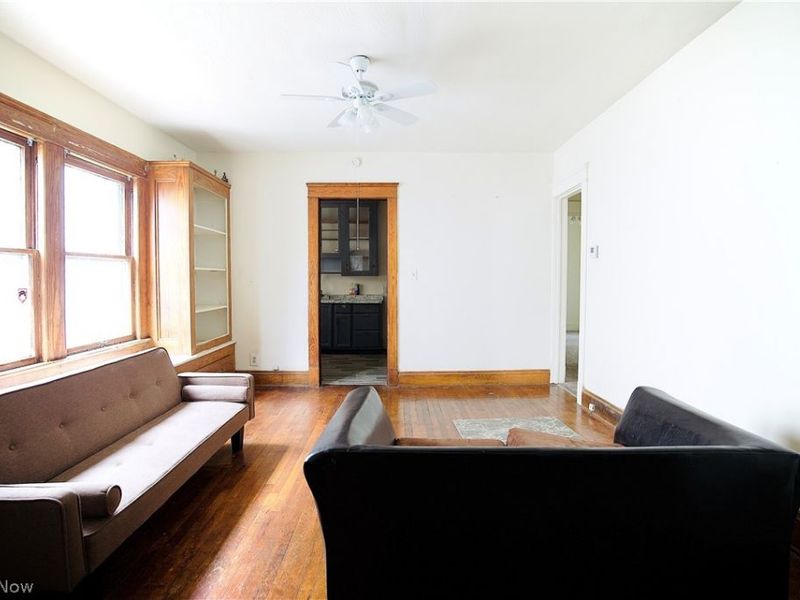 11825 Lenacrave Avenue, Cleveland, OH 44105 Photo 7