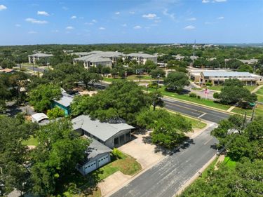 6401 Menchaca RD, Austin, TX 78745