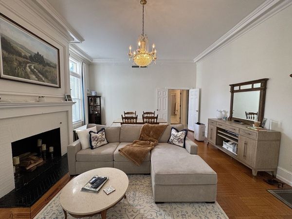 600 Washington St, Unit 2, Wellesley, MA 02482