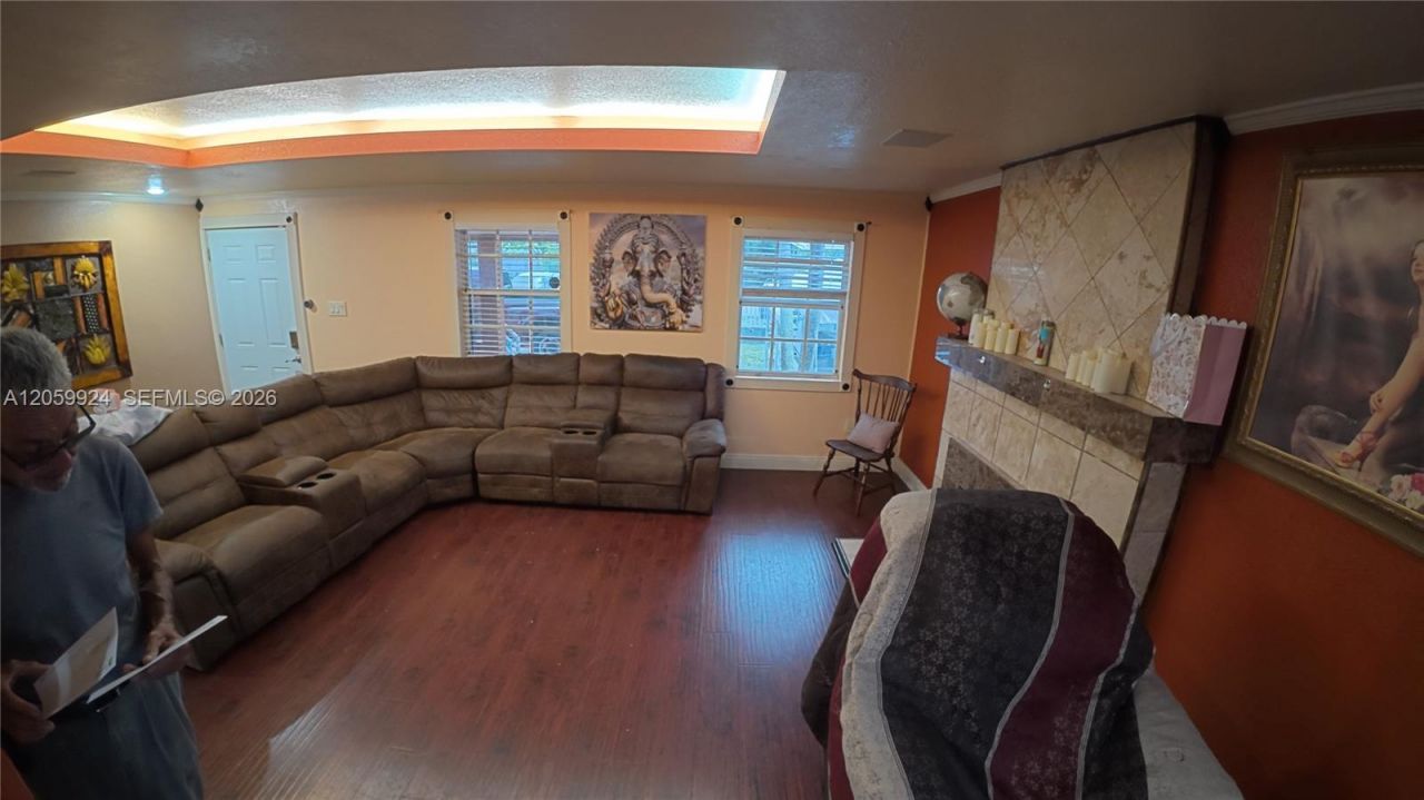 15737 NW 40th Ct, Miami Gardens, FL 33054 Photo