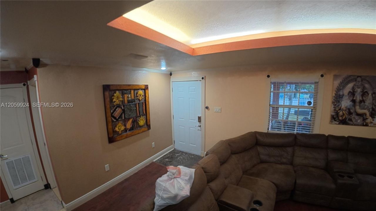 15737 NW 40th Ct, Miami Gardens, FL 33054 Photo