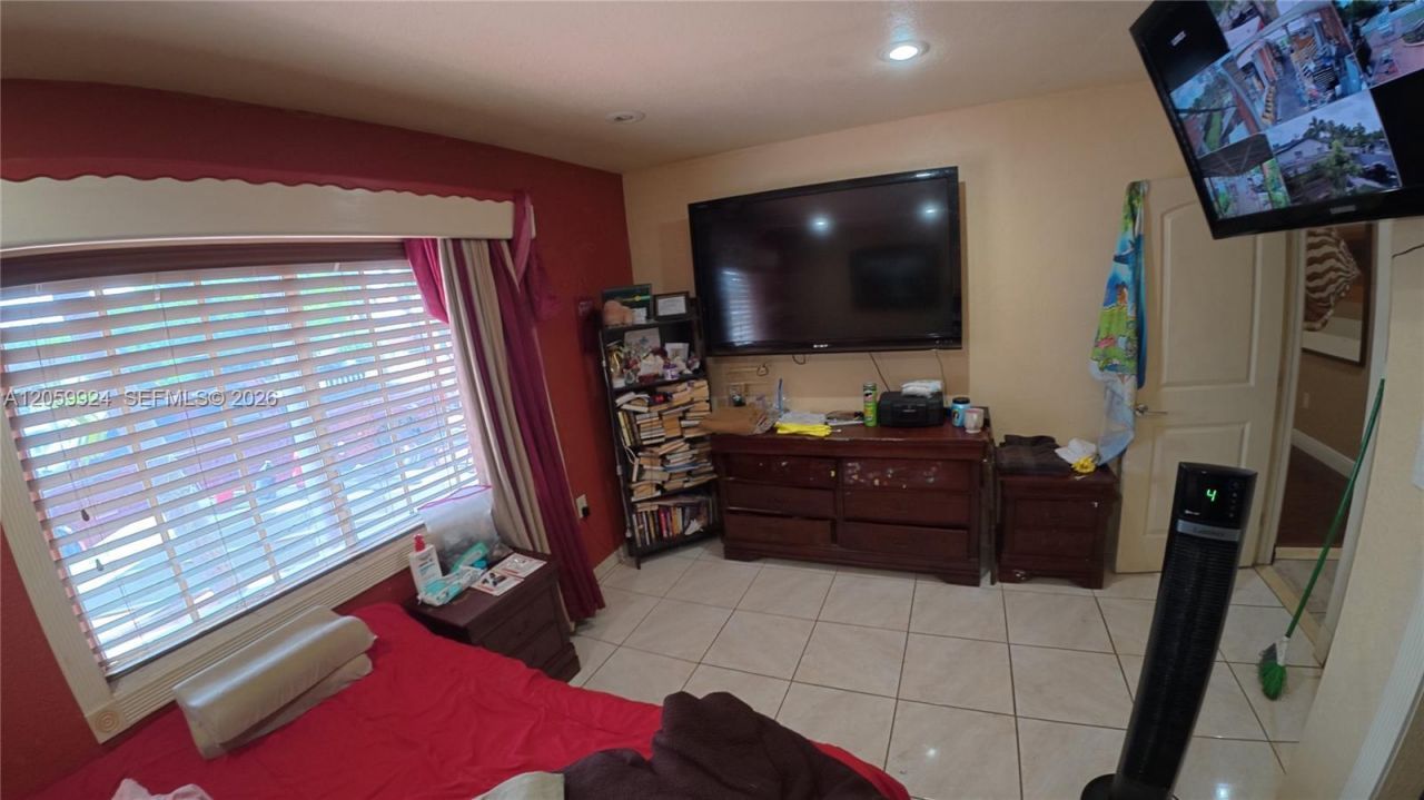 15737 NW 40th Ct, Miami Gardens, FL 33054 Photo