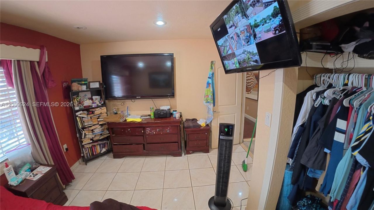 15737 NW 40th Ct, Miami Gardens, FL 33054 Photo