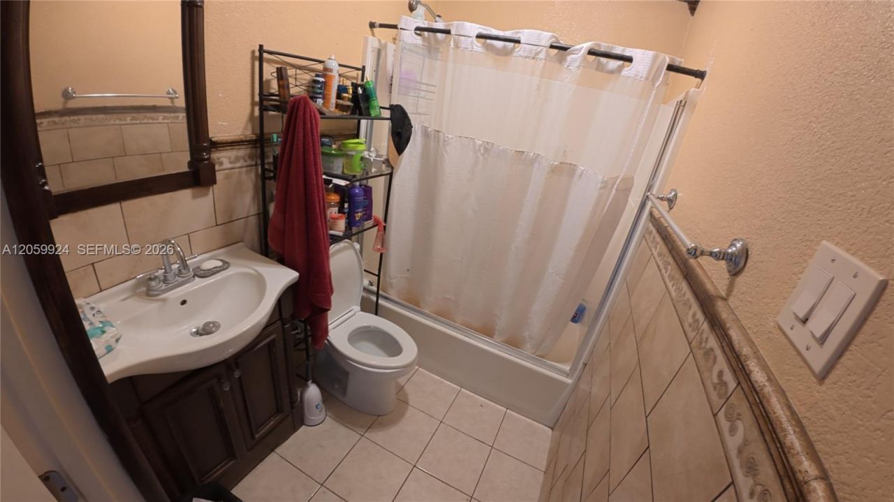 15737 NW 40th Ct, Miami Gardens, FL 33054 Photo