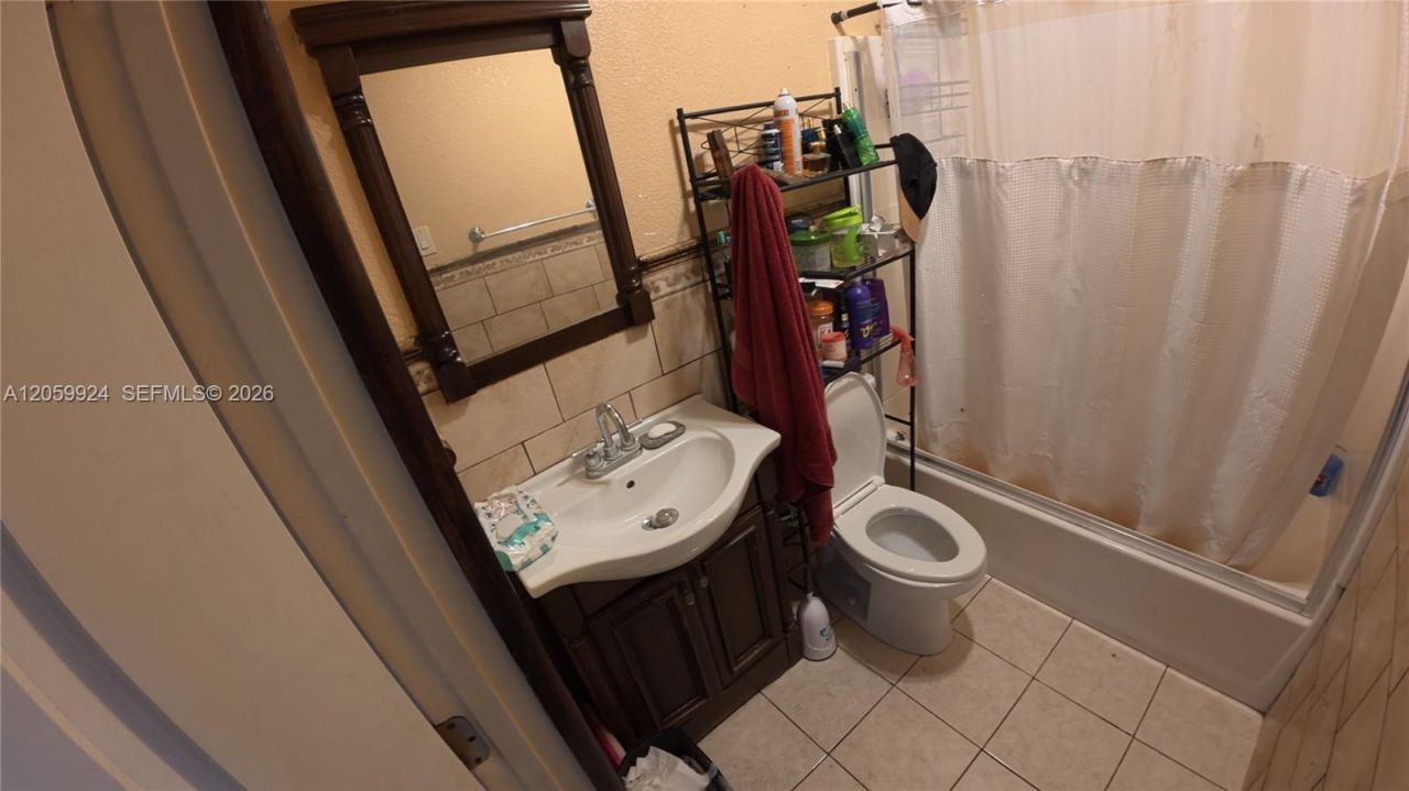 15737 NW 40th Ct, Miami Gardens, FL 33054 Photo