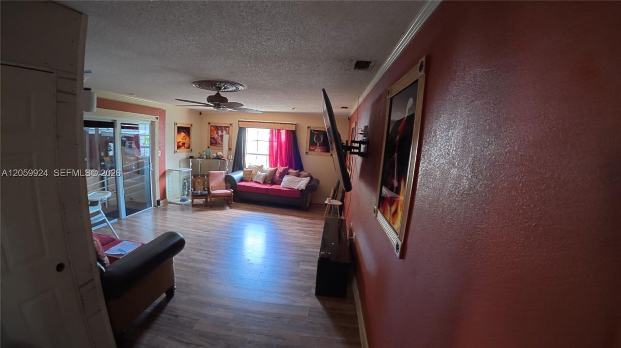 15737 NW 40th Ct, Miami Gardens, FL 33054 Photo