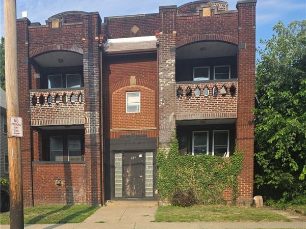 697 Eddy Road, Cleveland, OH 44108