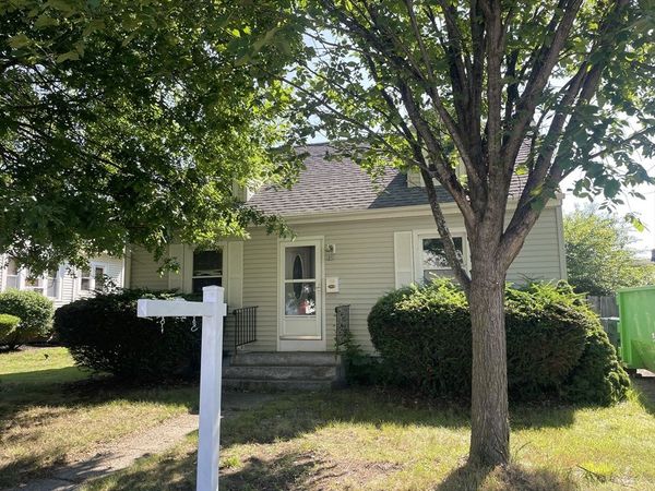 183 Winton St, Springfield, MA 01118