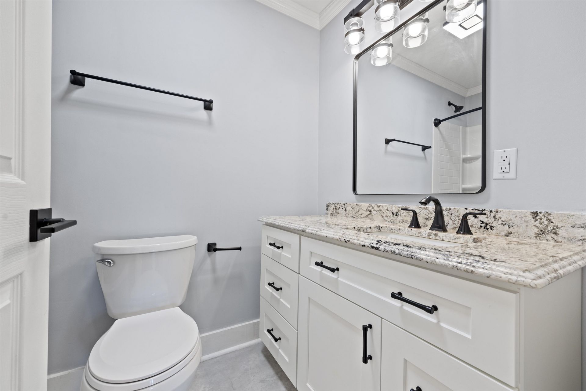422 NW College Loop, Madison, FL 32340 Photo