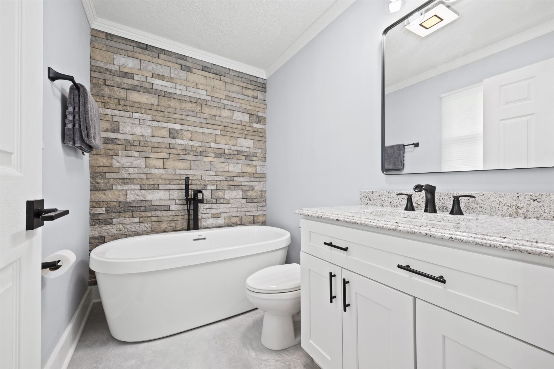 422 NW College Loop, Madison, FL 32340 Photo