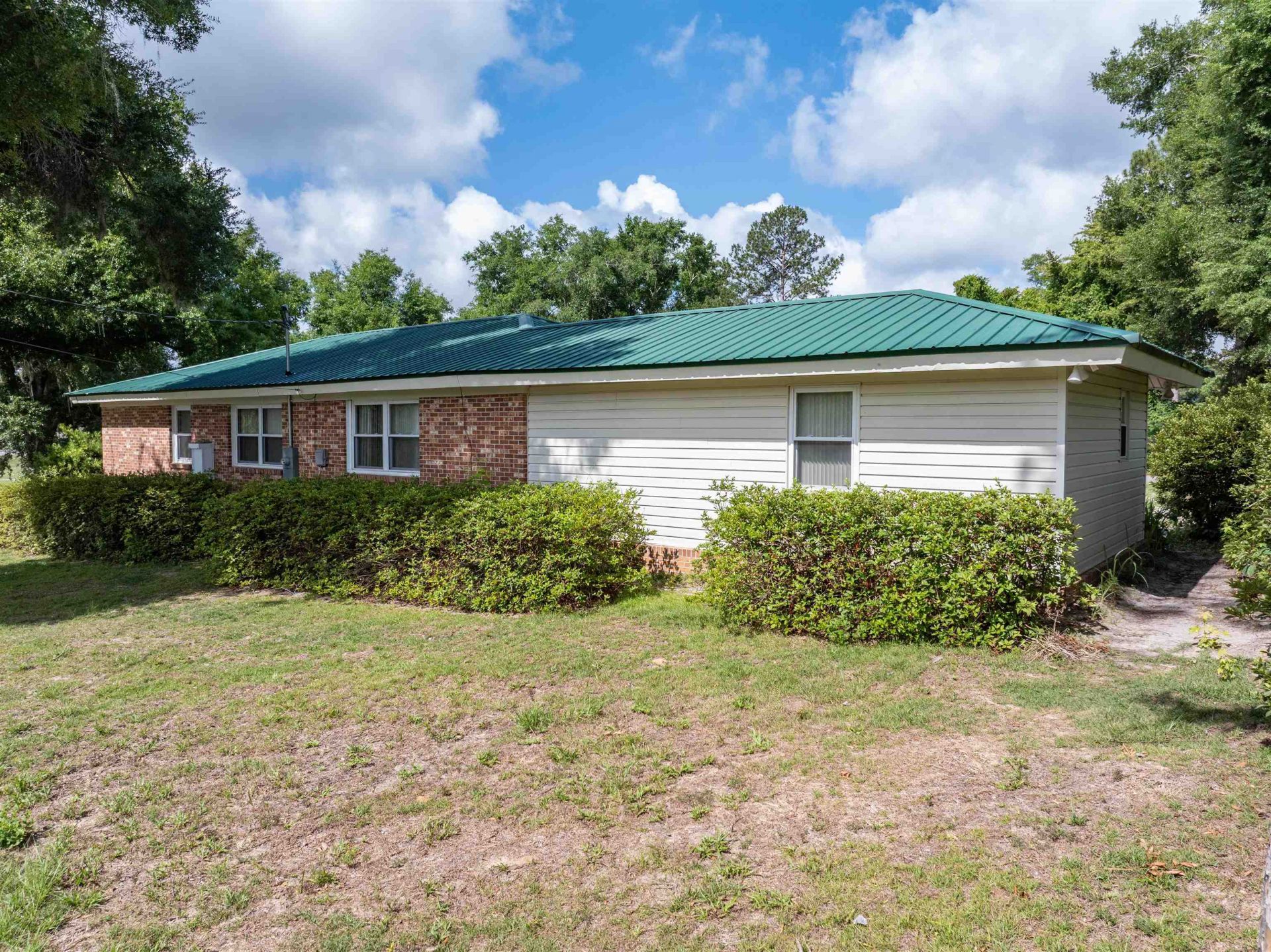 422 NW College Loop, Madison, FL 32340 Photo
