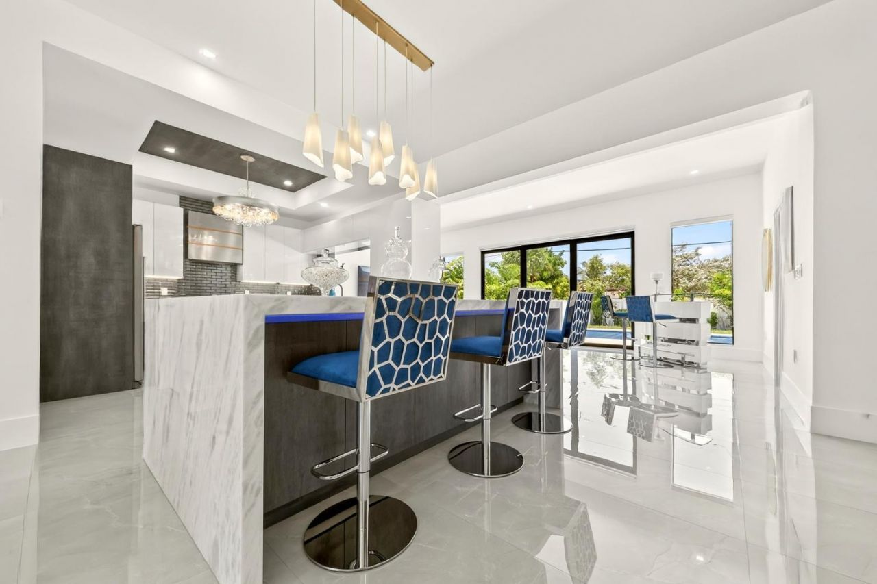 3933 Washington Street, Hollywood, FL 33021 Photo