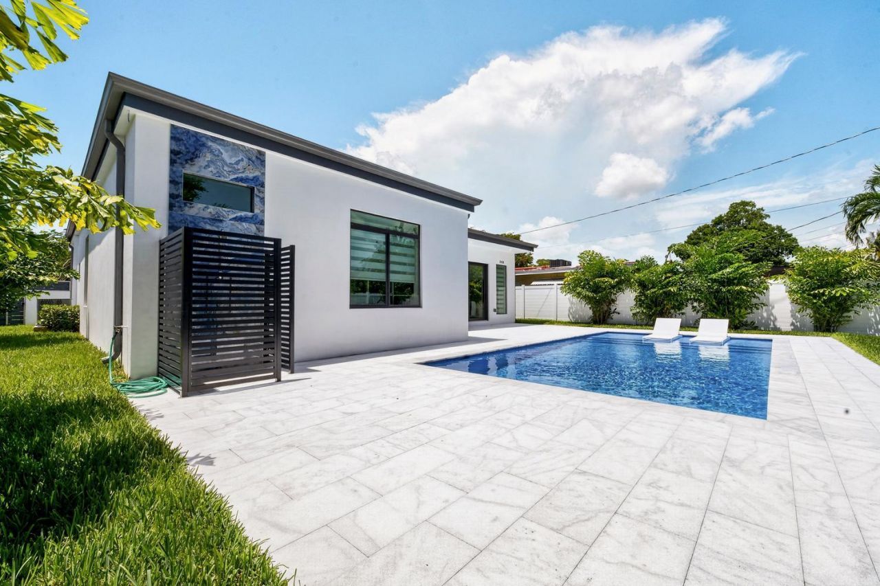3933 Washington Street, Hollywood, FL 33021 Photo