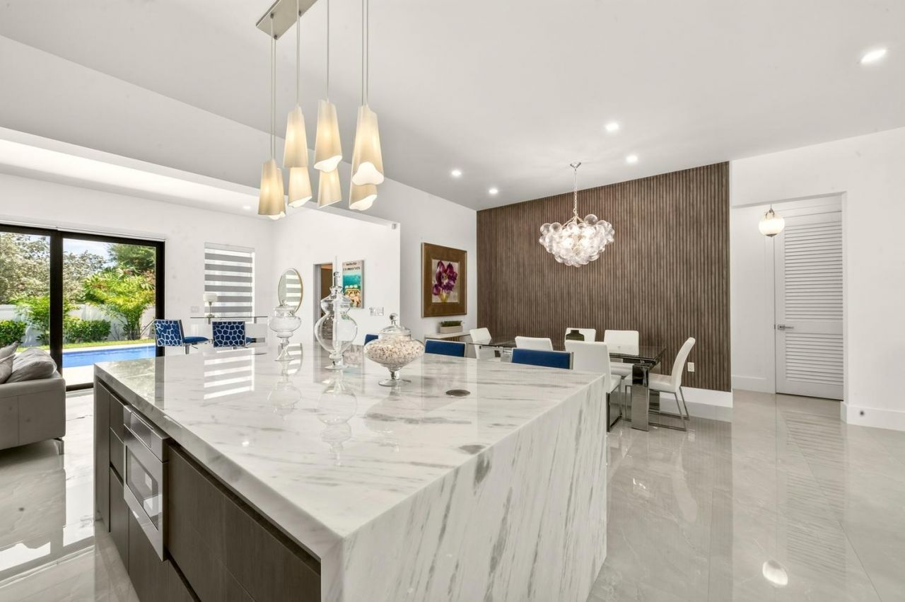 3933 Washington Street, Hollywood, FL 33021 Photo