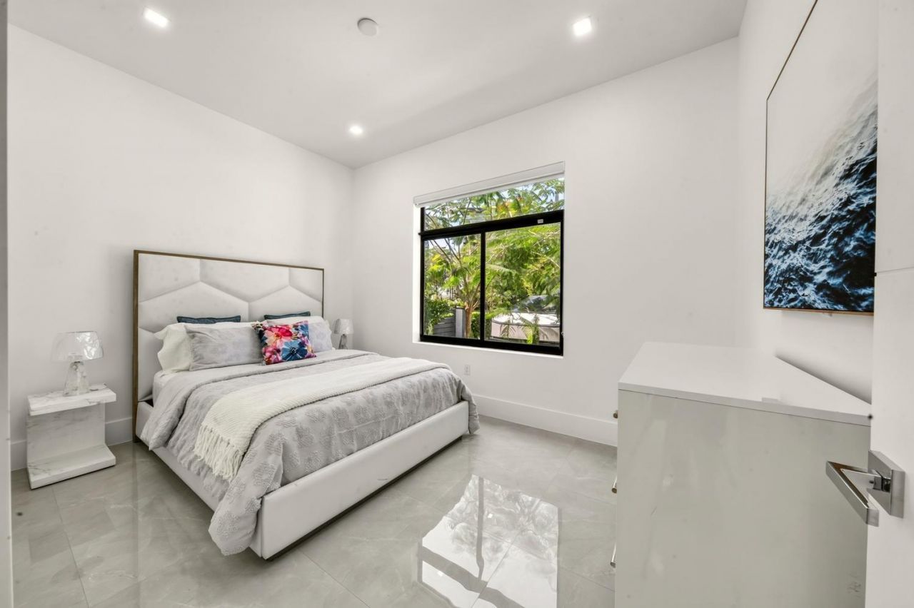 3933 Washington Street, Hollywood, FL 33021 Photo