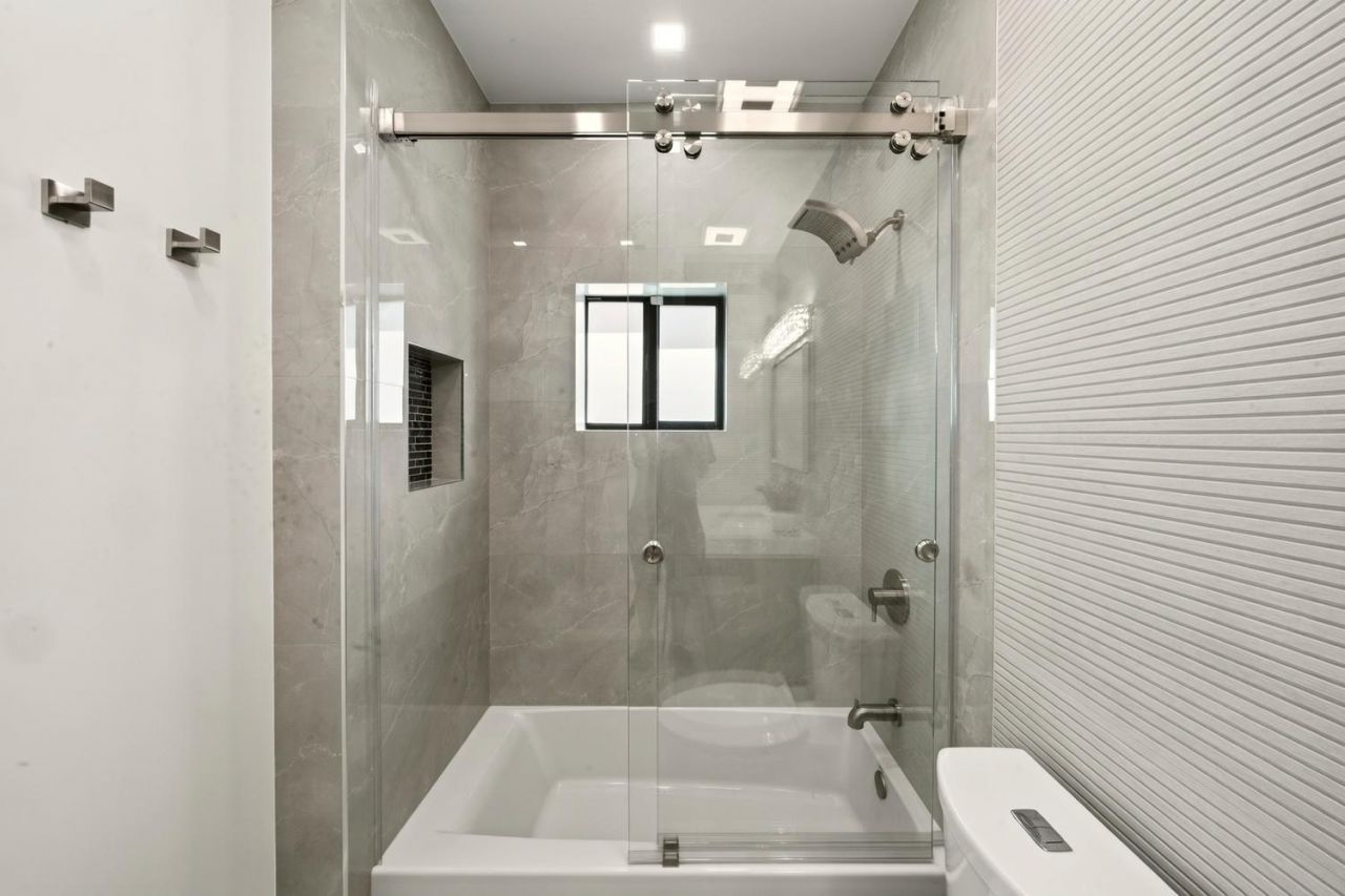 3933 Washington Street, Hollywood, FL 33021 Photo