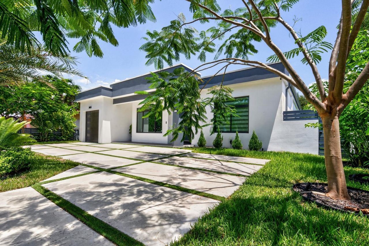 3933 Washington Street, Hollywood, FL 33021 Photo