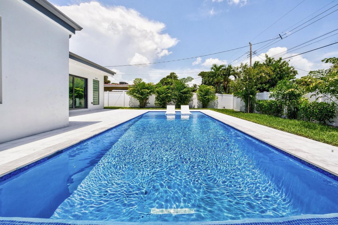 3933 Washington Street, Hollywood, FL 33021 Photo