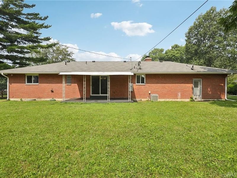 2078 S Belleview Drive, Bellbrook, OH 45305 Photo 30
