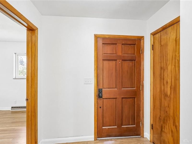 2078 S Belleview Drive, Bellbrook, OH 45305 Photo 4