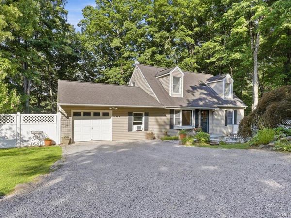 12 Gordon Avenue, Bedford, NY 10506