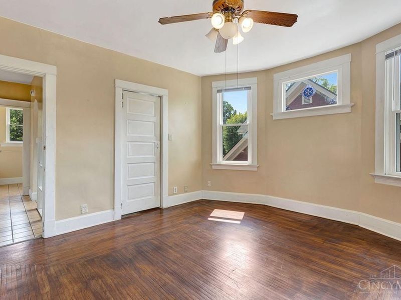 1831 W North Bend Road, Cincinnati, OH 45224 Photo 5