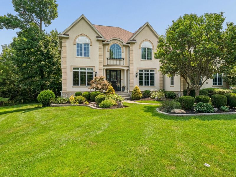 8914 Tartan Fields Drive, Dublin, OH 43017 Photo 3