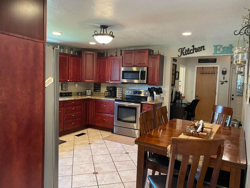 134 N Swain Avenue, La Rue, OH 43332 Photo 11