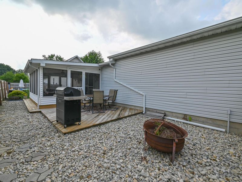 134 N Swain Avenue, La Rue, OH 43332 Photo 16