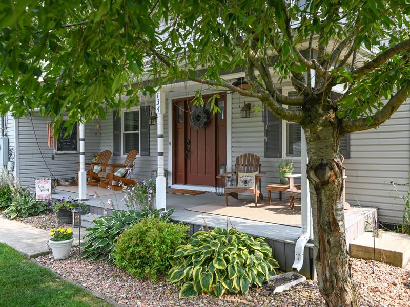 134 N Swain Avenue, La Rue, OH 43332 Photo 2
