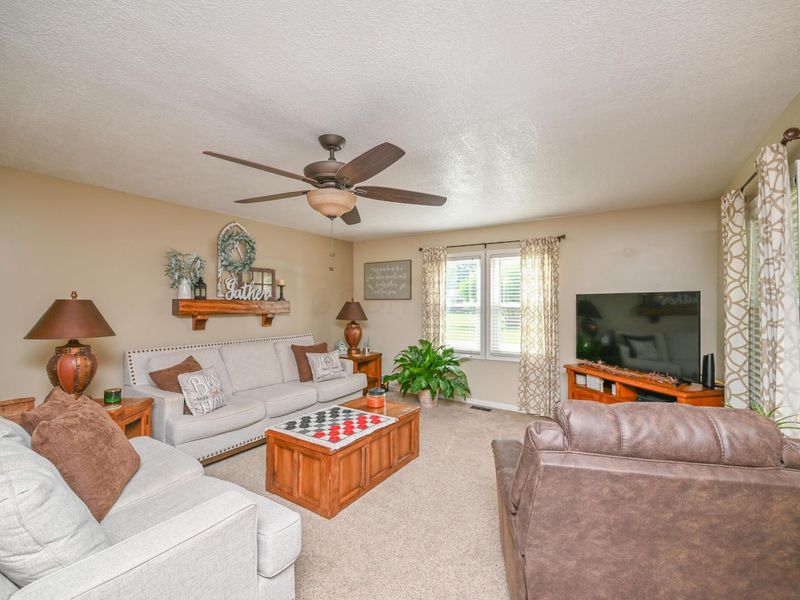 134 N Swain Avenue, La Rue, OH 43332 Photo 22
