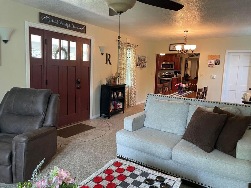 134 N Swain Avenue, La Rue, OH 43332 Photo 5