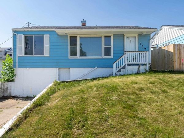 509 E Main Street, Marshalltown, IA 50158