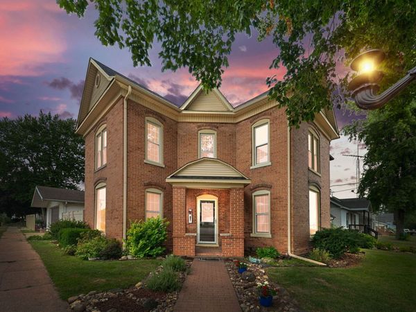 204 W Main Street , Martinton, IL 60951