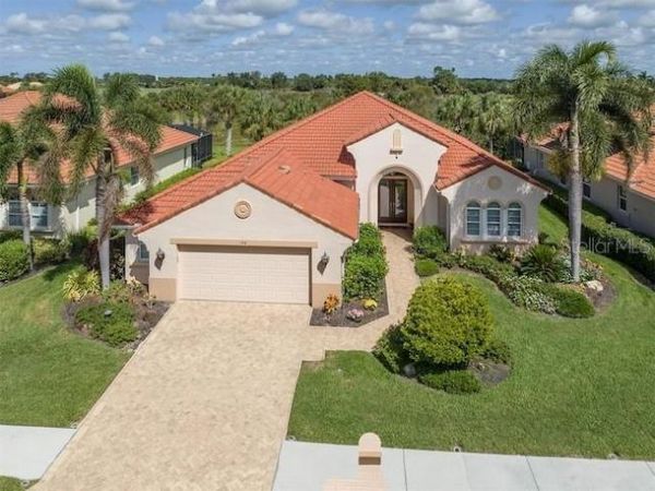 194 MONTELLUNA DRIVE , NOKOMIS, FL 34275