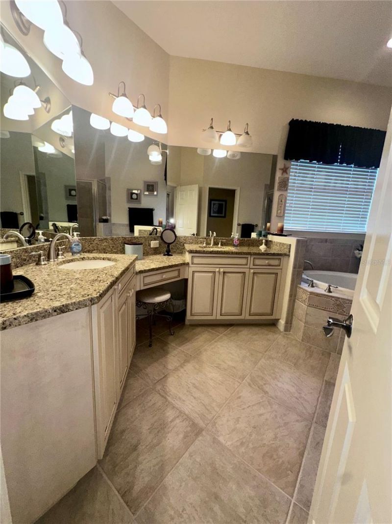 194 Montelluna Drive, North Venice, FL 34275 Photo