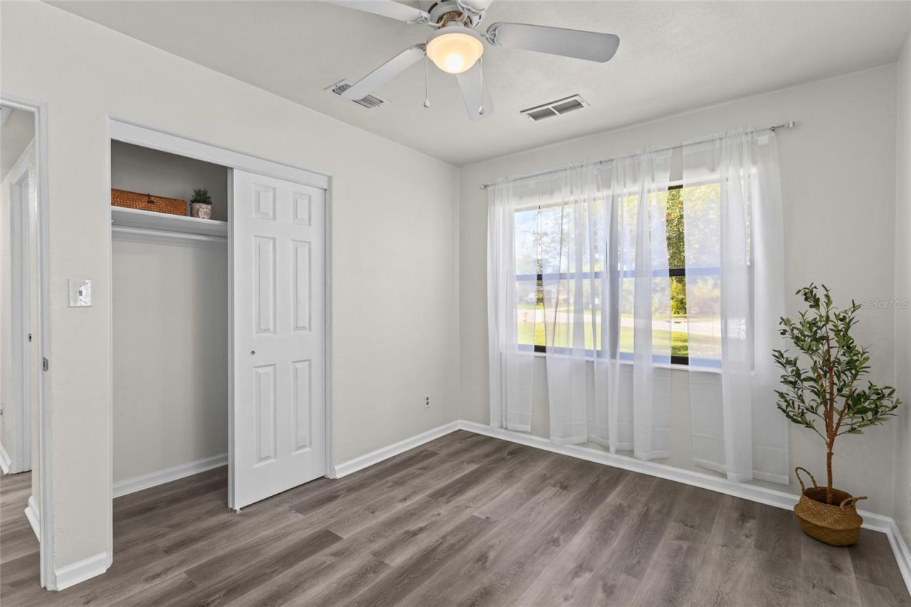 1200 63rd Avenue N, Saint Petersburg, FL 33702 Photo