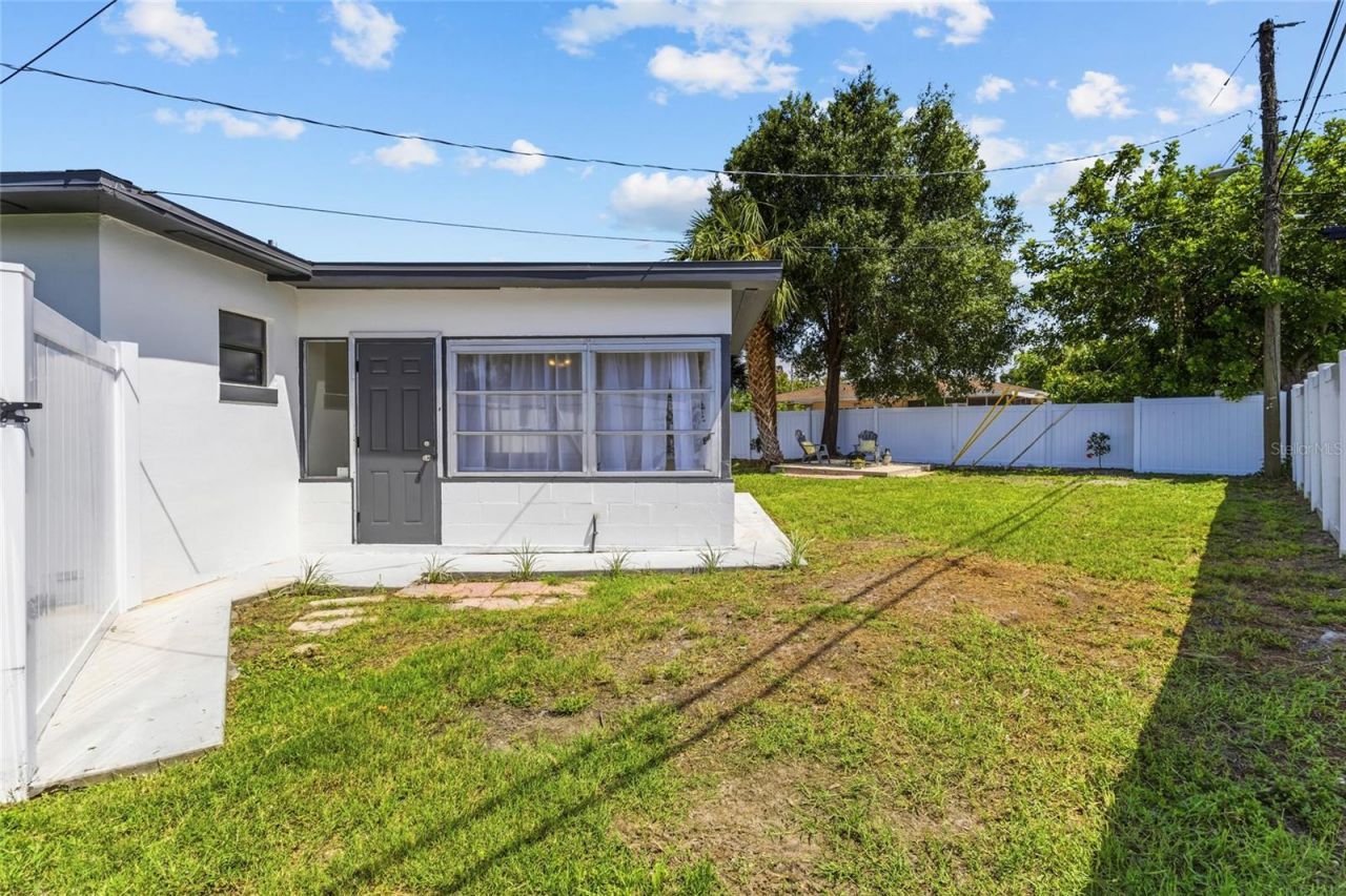 1200 63rd Avenue N, Saint Petersburg, FL 33702 Photo