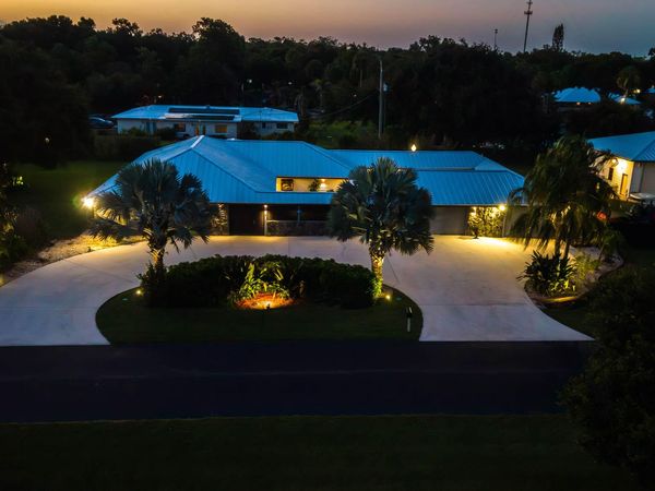 3504 FONTANEDA Avenue, Fort Pierce, FL 34947
