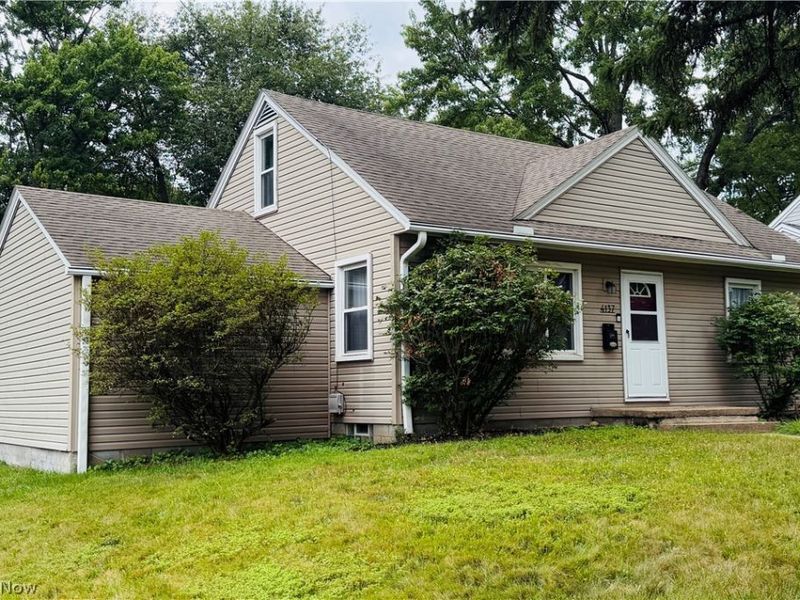 4137 David Avenue NW, Canton, OH 44709 Photo 2