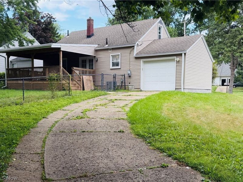 4137 David Avenue NW, Canton, OH 44709 Photo 5