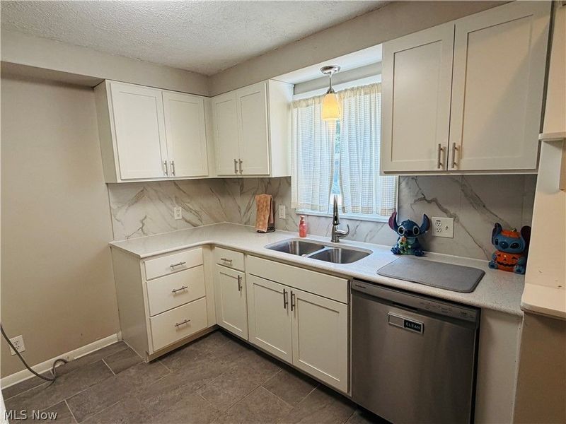4137 David Avenue NW, Canton, OH 44709 Photo 8
