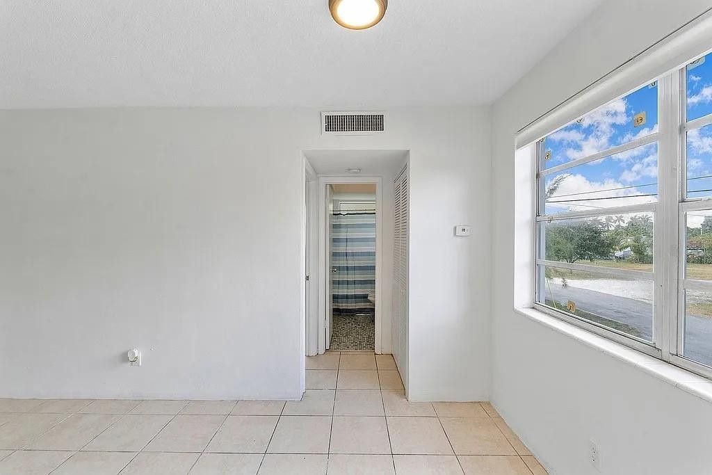 14950 N Miami Avenue, Unit 6, Miami, FL 33168 Photo