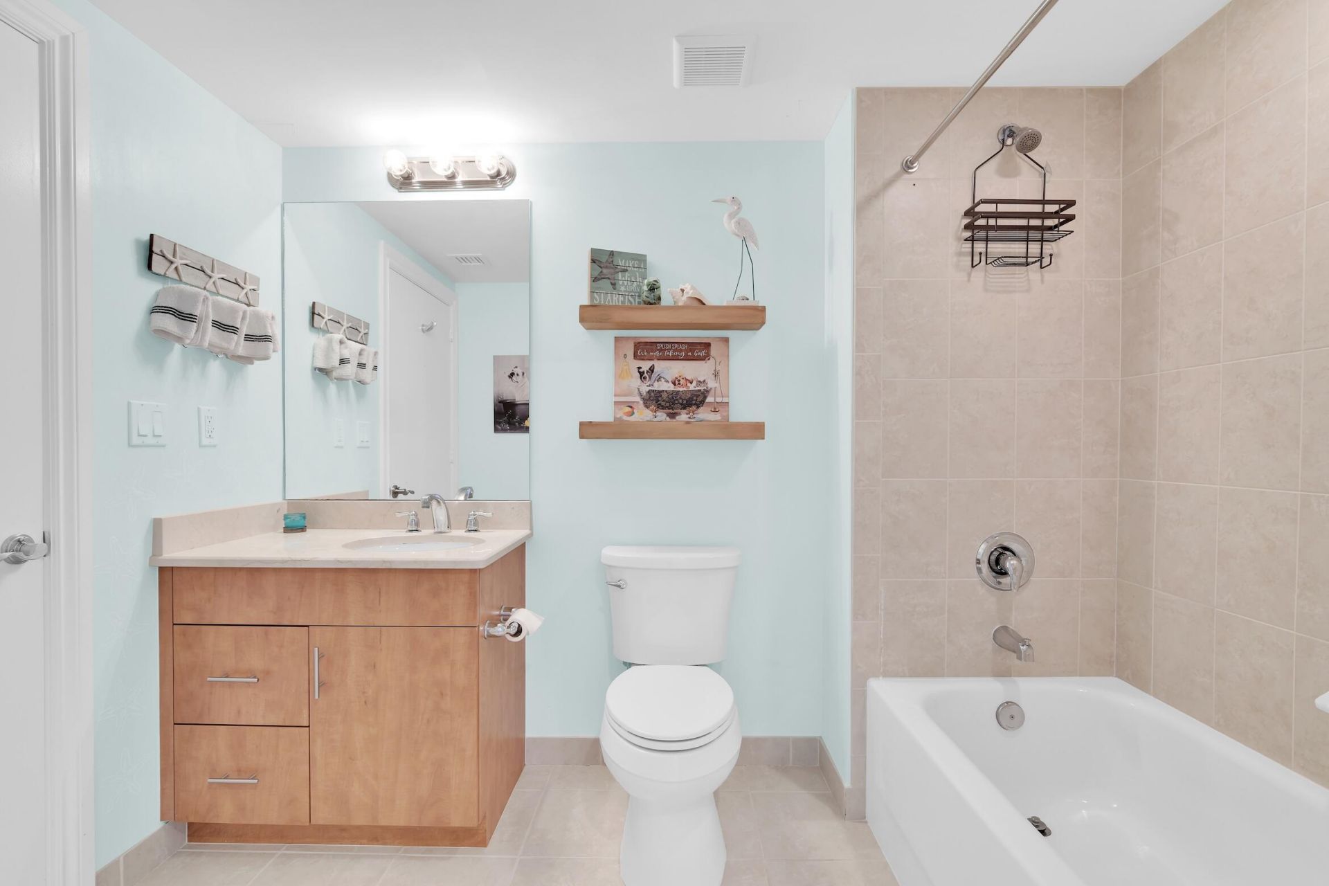 2700 N Federal Highway, Unit 401, Boynton Beach, FL 33435 Photo