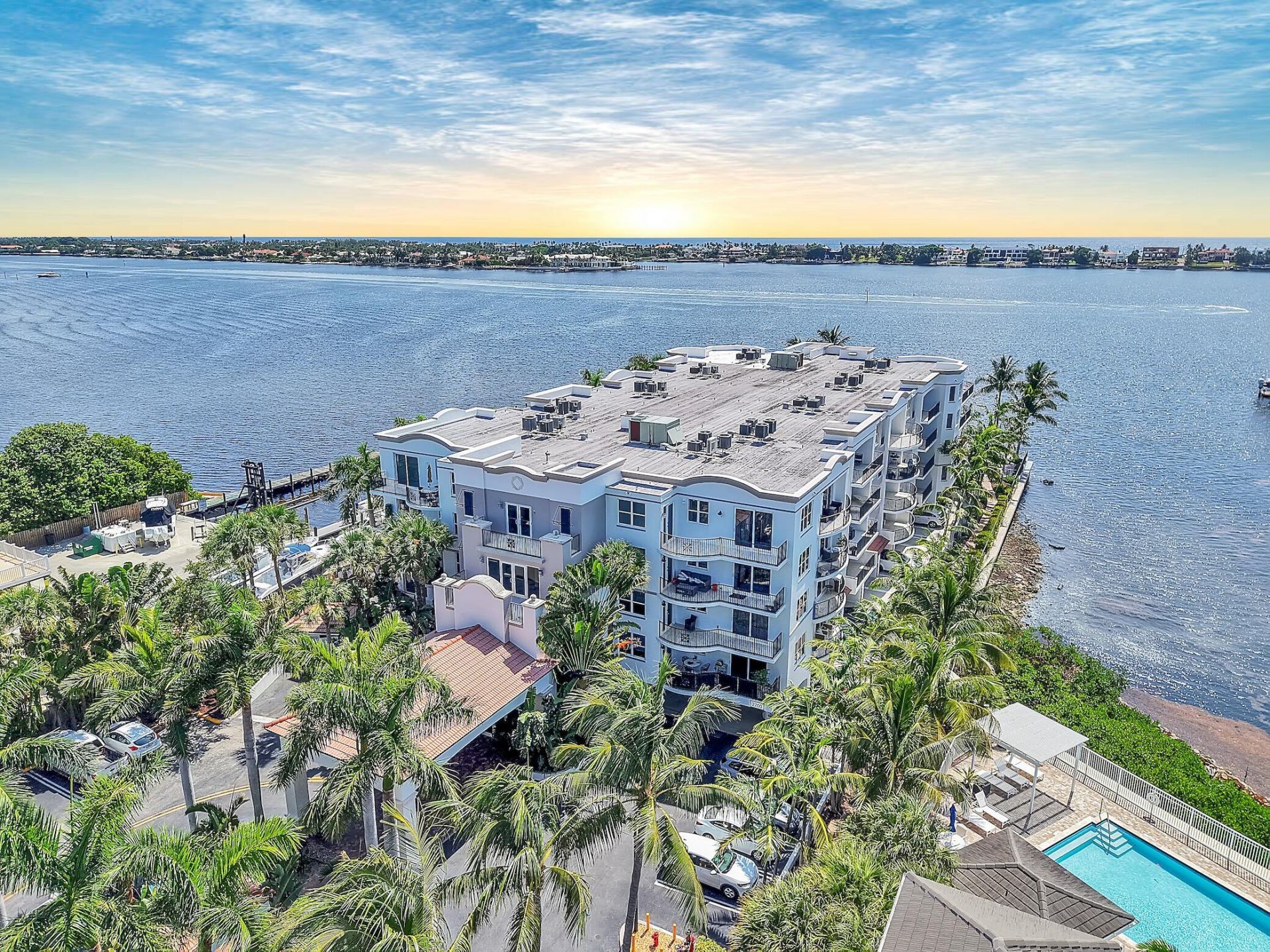 2700 N Federal Highway, Unit 401, Boynton Beach, FL 33435 Photo