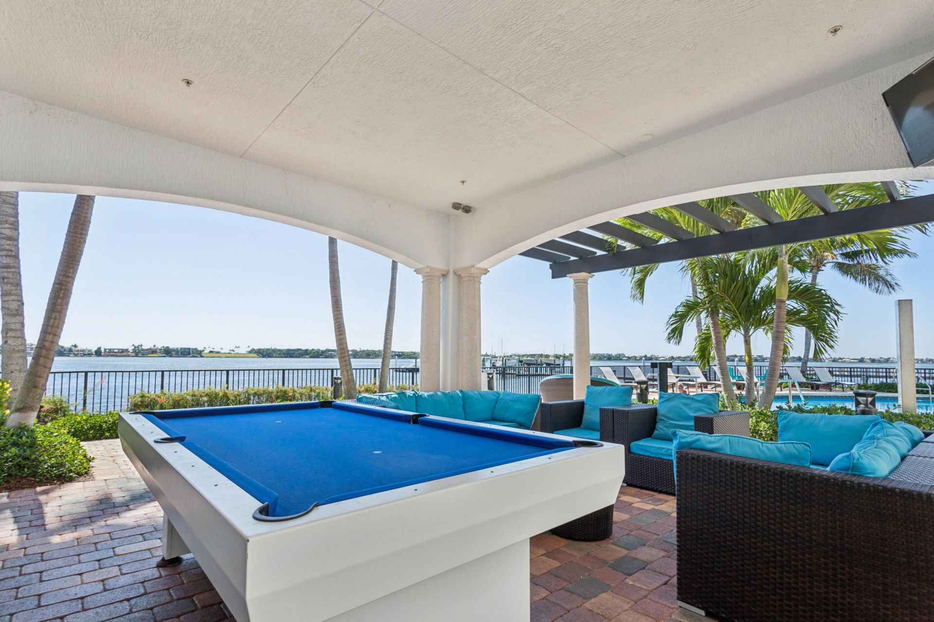 2700 N Federal Highway, Unit 401, Boynton Beach, FL 33435 Photo