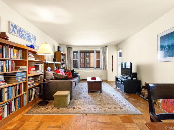 70-25 Yellowstone Blvd Yellowstone Boulevard , Unit 4D, Forest Hills, NY 11375