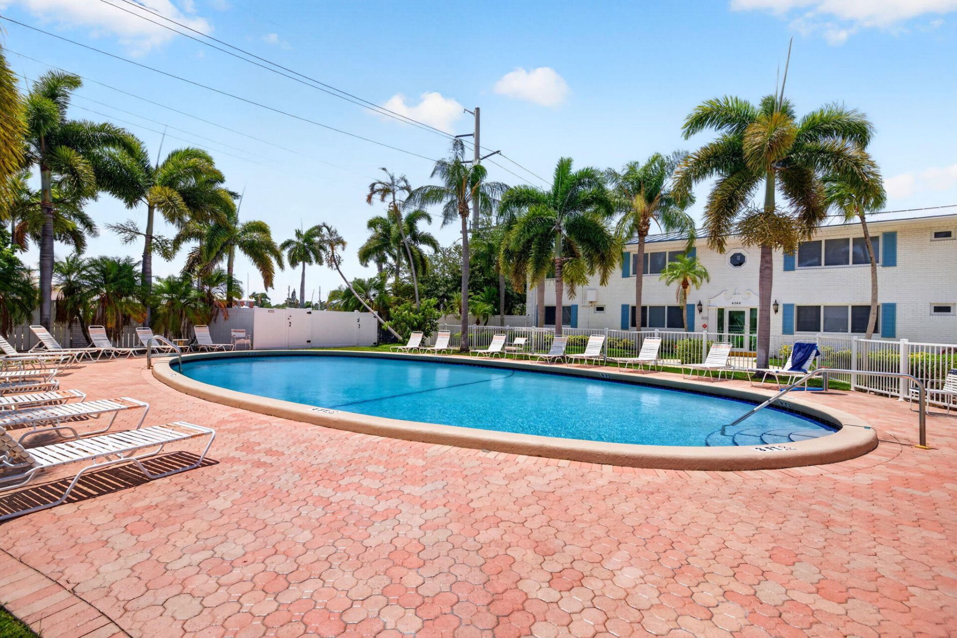 1821 NE 62nd Street, Unit 312, Fort Lauderdale, FL 33308 Photo