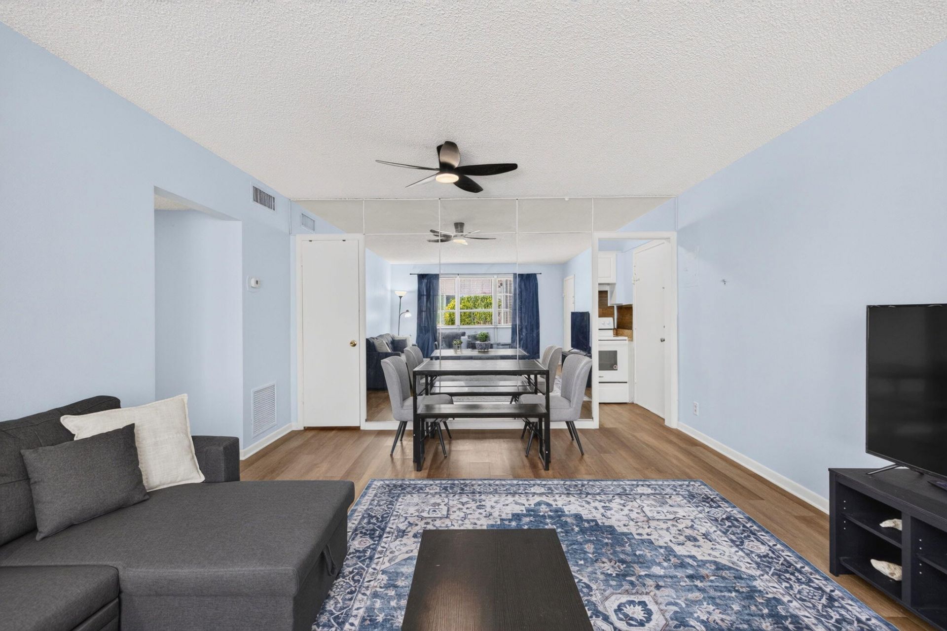 1821 NE 62nd Street, Unit 312, Fort Lauderdale, FL 33308 Photo